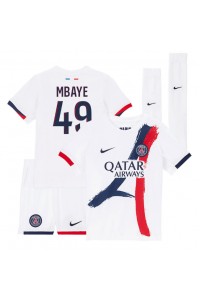 Paris Saint-Germain Ibrahim Mbaye #49 Jalkapallovaatteet Lasten Vieraspeliasu 2025-26 Lyhythihainen (+ Lyhyet housut)